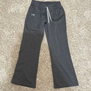 Womens under armour storm pants size small